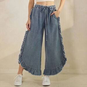 Sage & Fig Frayed Ruffle Hem Wide Leg Chambray Pants Size S